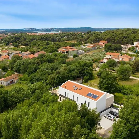 Villa Luxury Aria Liznjan In Istria With Heated Pool *